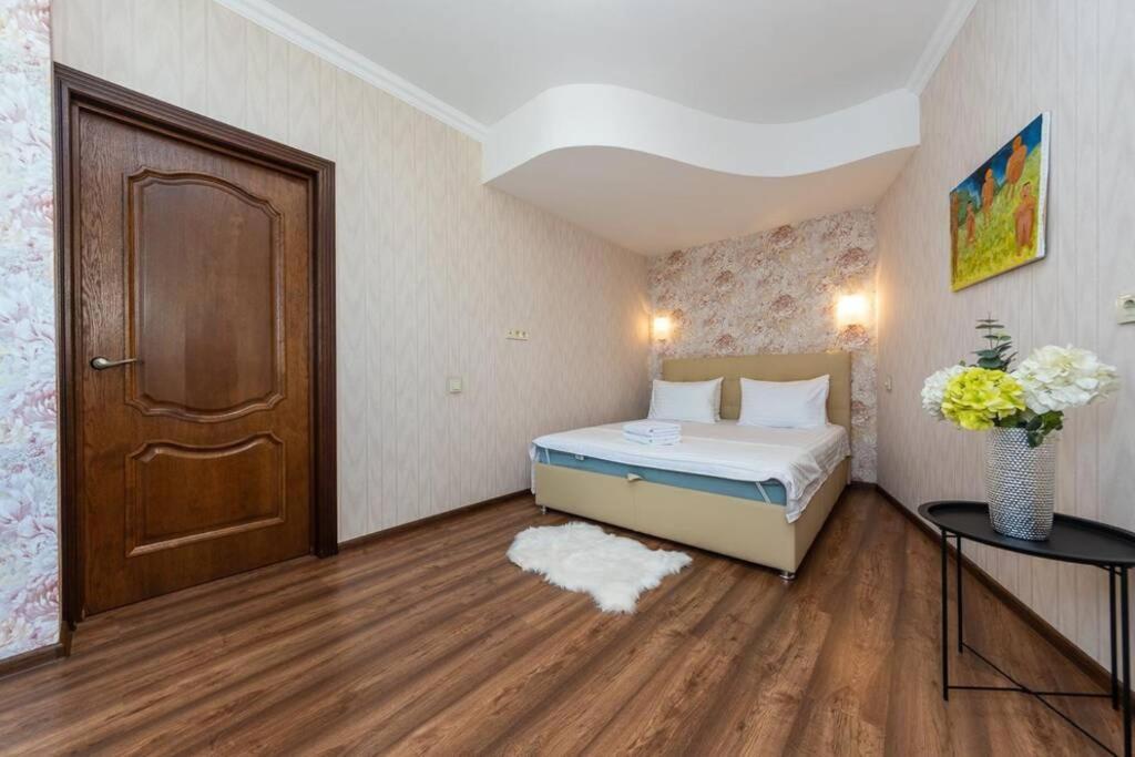 Apartments With Crazy Panoramic View Of The Dniepr Κίεβο Εξωτερικό φωτογραφία