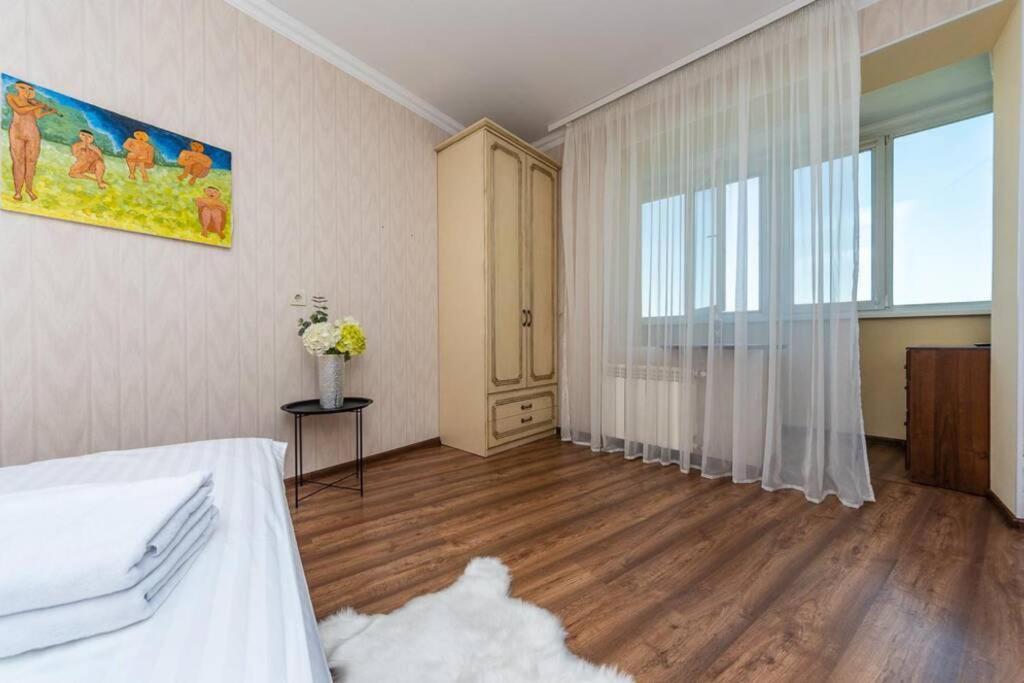 Apartments With Crazy Panoramic View Of The Dniepr Κίεβο Εξωτερικό φωτογραφία